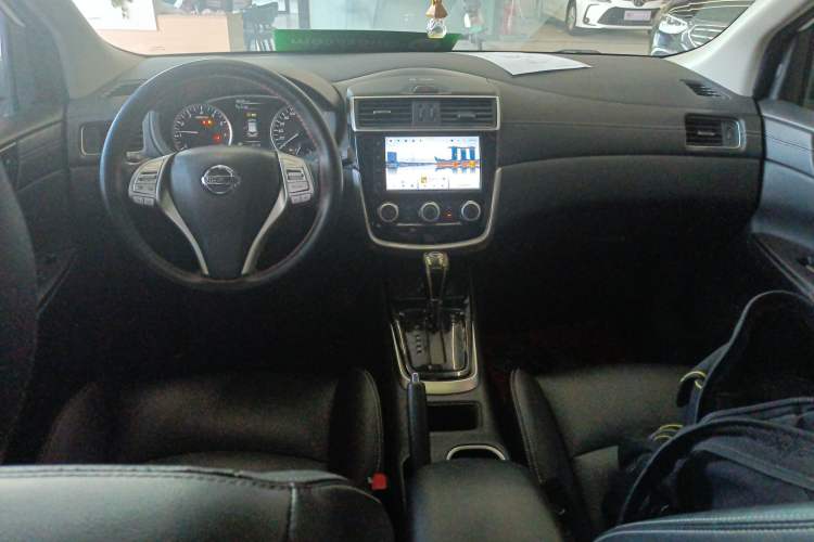 Used Nissan Tiida 2021 1.6L CVT Smart Drive Edition Center Console