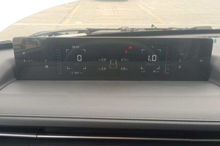 Used Changan Eado 2025 Blue Whale 1.5T 500Bar Prestige Model
