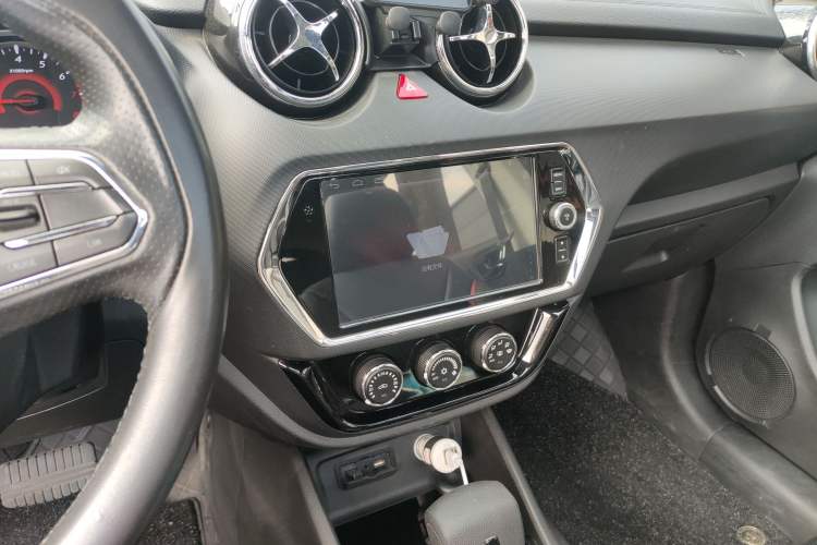 Used Soueast DX3 2016 1.5T CVT Flagship Model