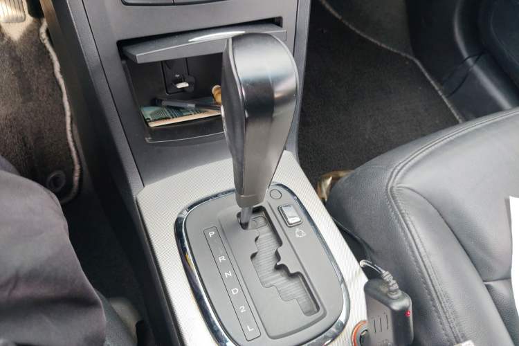 Used Roewe 350 2010 350C 1.5L Automatic Xunyi Edition Gear Lever