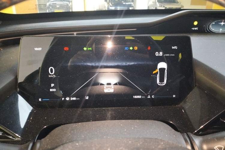 Used Oshan Z6 2022 Blue Whale 1.5T DCT Smart Edition Urban Version