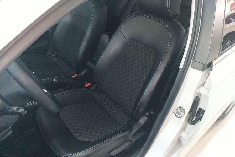 Used Skoda Rapid Spaceback 2018 1.6L Automatic Comfort Edition