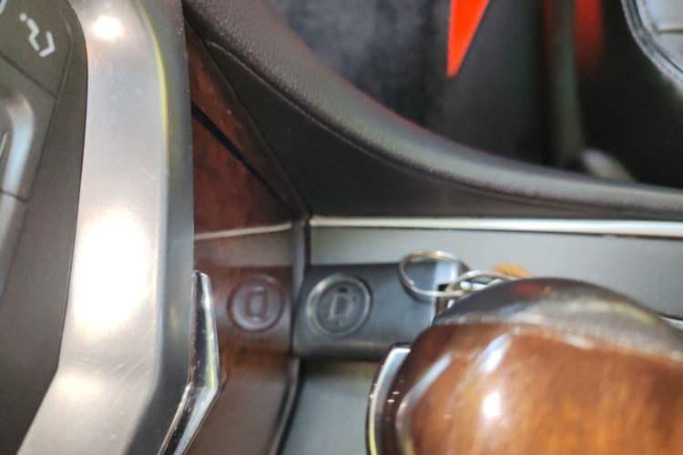 Used Cadillac SRX 2012 3.0L Leading Model
