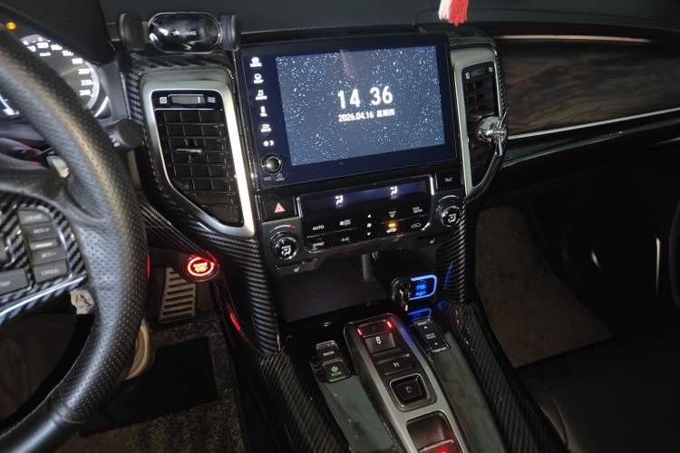 Used Honda UR-V 2017 370TURBO 2WD Prestige Edition China V Audio And AC Panel