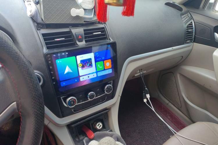 Used Geely Auto Emgrand 2014 Sedan 1.5L Manual Fashion Edition
