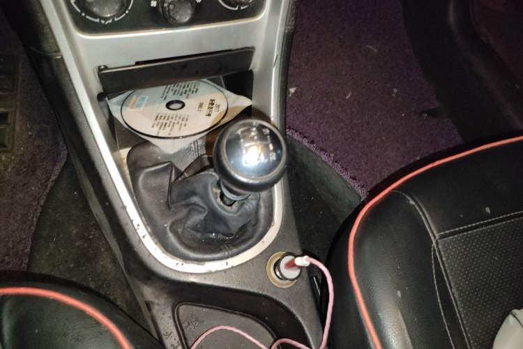 Used Peugeot 307 2013 Hatchback 1.6L Manual Comfort Edition