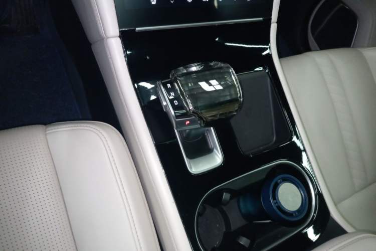 Used Li Auto ONE 2020 Extended-Range 6-Seater Version Gear Lever