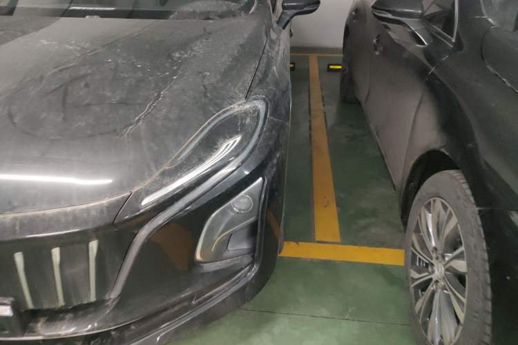 Used Hongqi E-QM5 2021 Charging Version Flagship Edition