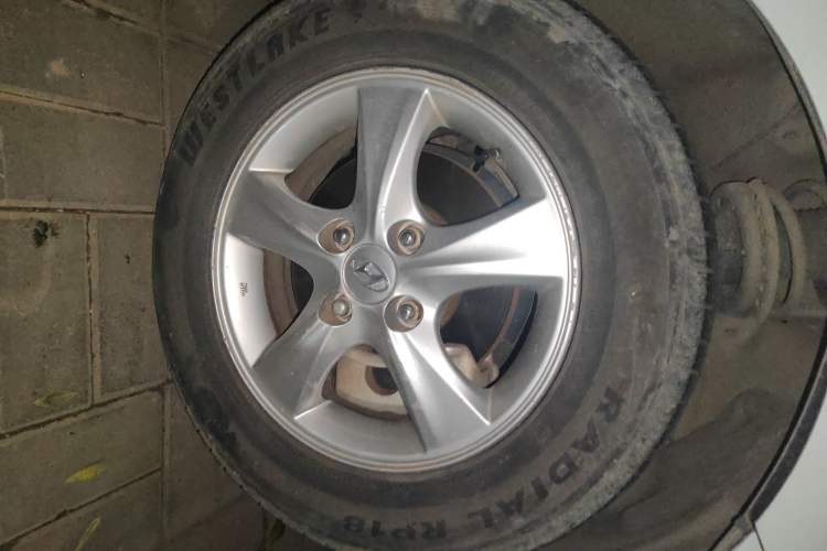 Used Hyundai Verna (older generation) 2016 1.4L Manual Smart GLS Trim