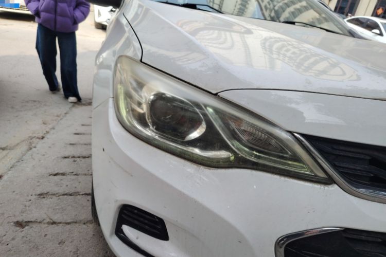 Used Chevrolet Cavalier 2016 1.5L Automatic Xinyue Edition Right Front Headlight