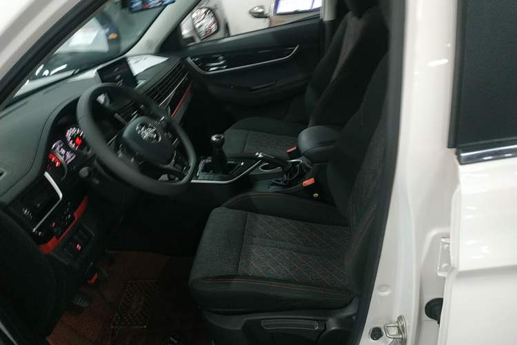 Used FORTHING T5 2020 1.6L Manual Comfort Model China VI Standard