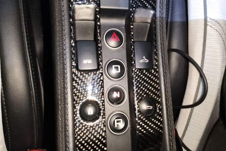 Used McLaren 650S 2014 3.8T Spider