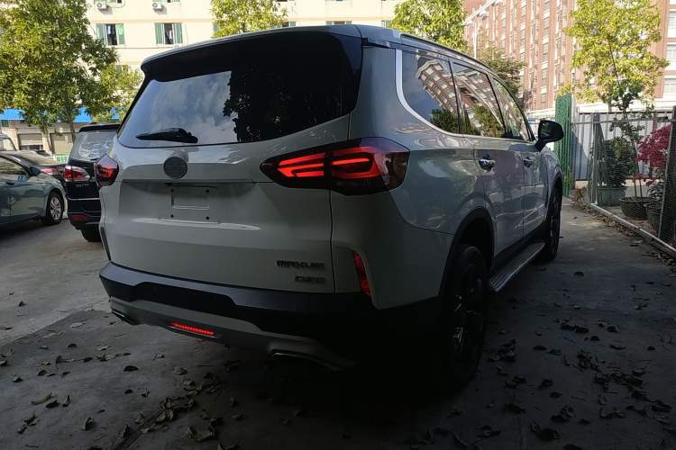 Used SAIC MAXUS D90 2017 2.0T Automatic Two-Wheel Drive - Uranus