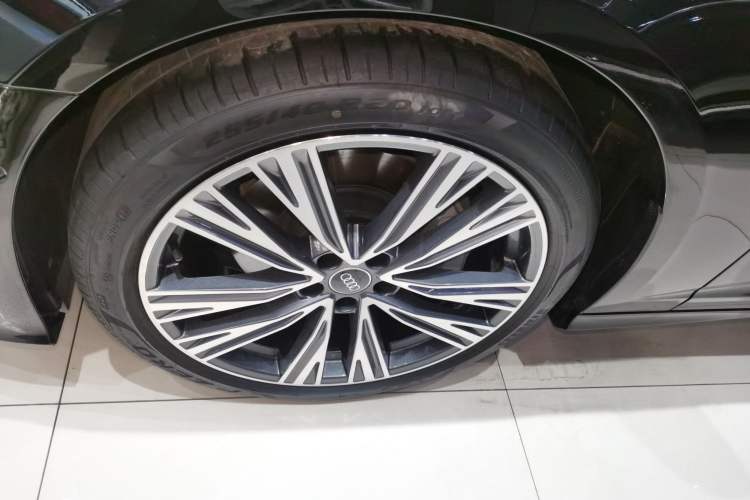 Used Audi A6L 2025 45 TFSI Prestige Dynamic Edition
