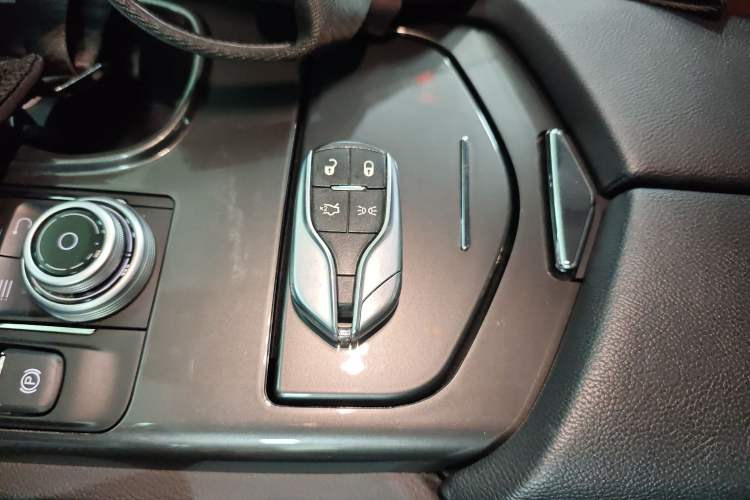 Used Maserati Ghibli 2017 3.0T Standard Edition Interior 1