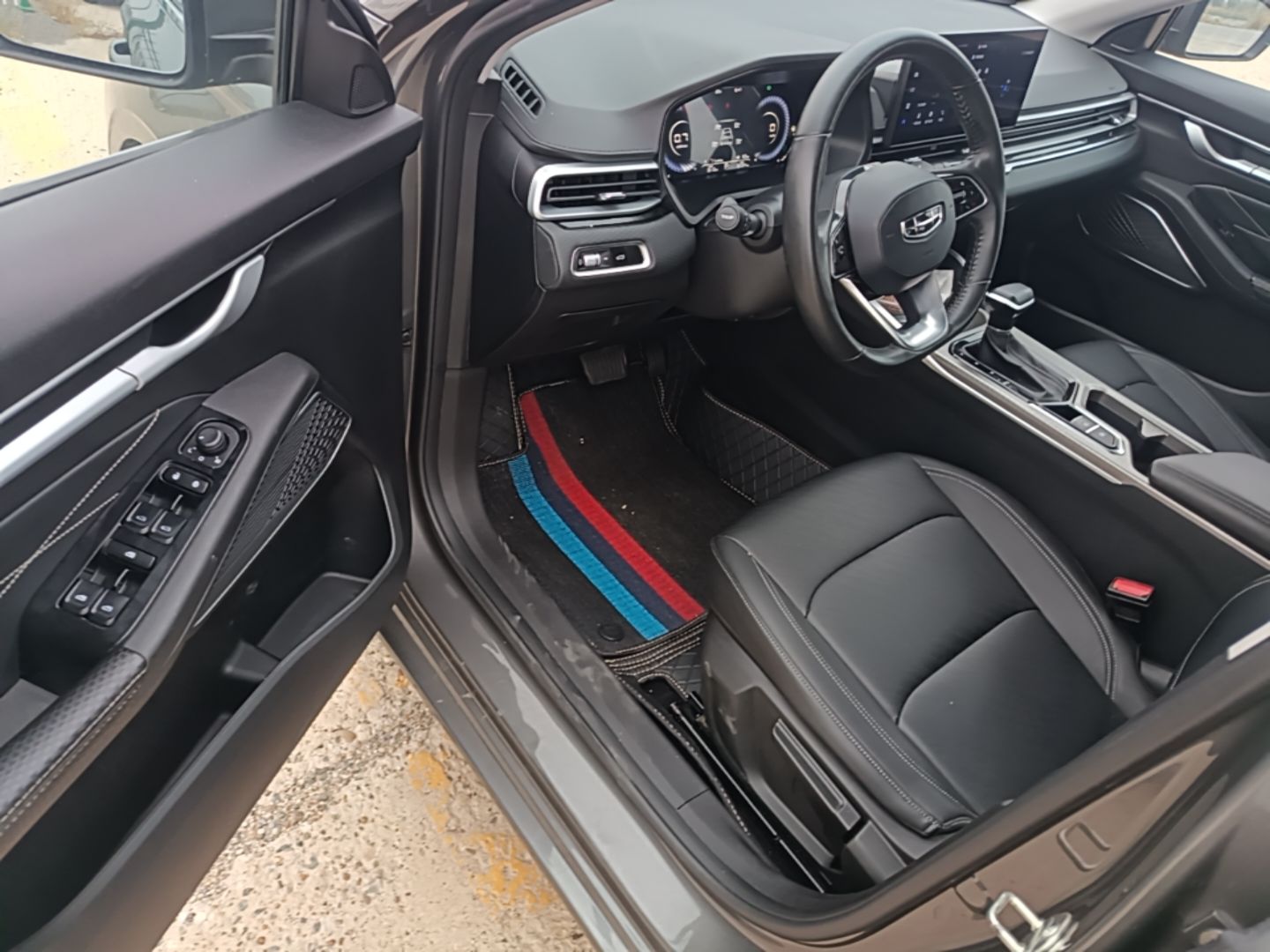 Geely Auto Emgrand 2023 4th Generation Champion Edition 1.5L CVT Prestige Model — снимка 18