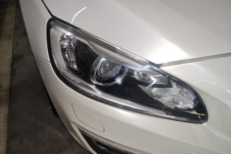 Used Volvo V60 2015 T5 Zhiya Edition