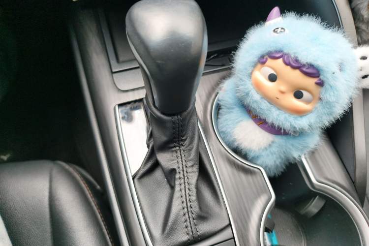 Used Toyota Camry 2021 Dual-Motor 2.5HG Luxury Edition Gear Lever