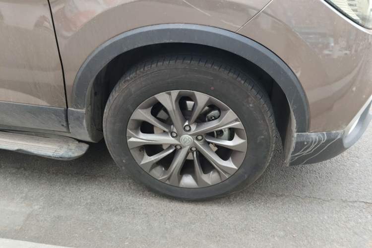 Used Brilliance V3 2017 1.5L Automatic Smart Version