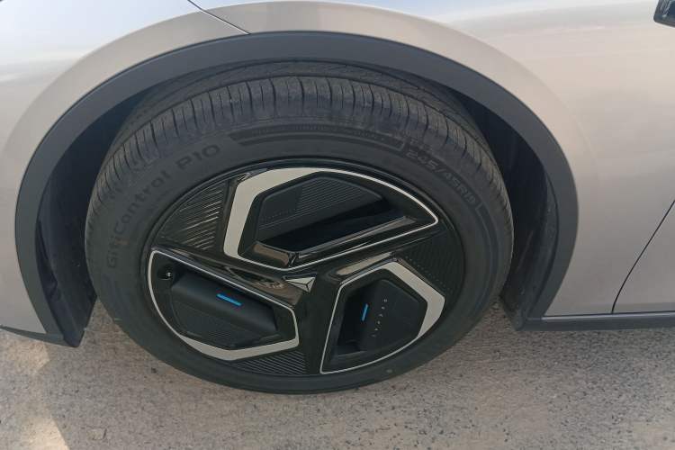 Used Deepal L07 2025 530 Ultra DeepBlue Intelligent Driving AD PRO Pure-Electric Version
