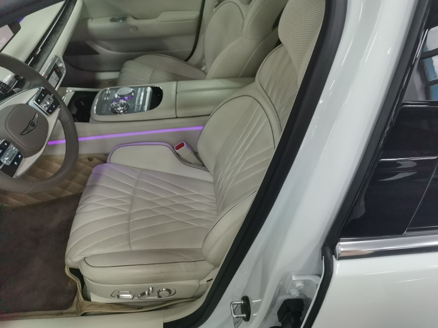 Avant de la voiture