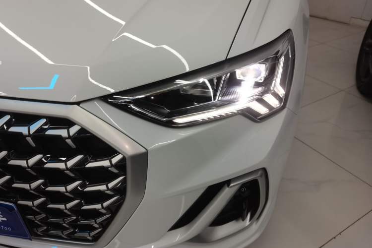 Used Audi Q3 2024 35 TFSI Fashion Dynamic Edition