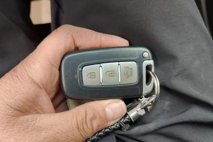 Used Hyundai Elantra (5th Generation / Langdong) 2013 1.6L Automatic Leading Model