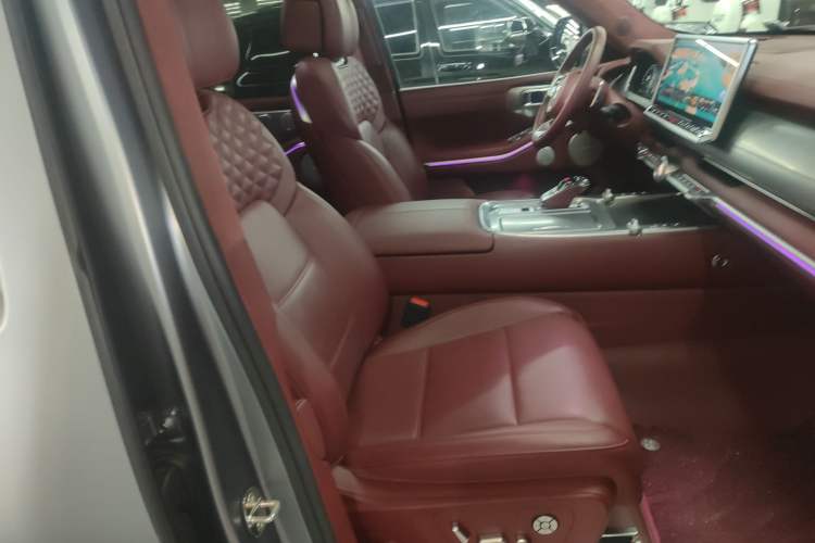 Used Tank 700 New Energy 2024 Hi4-T Extreme Edition