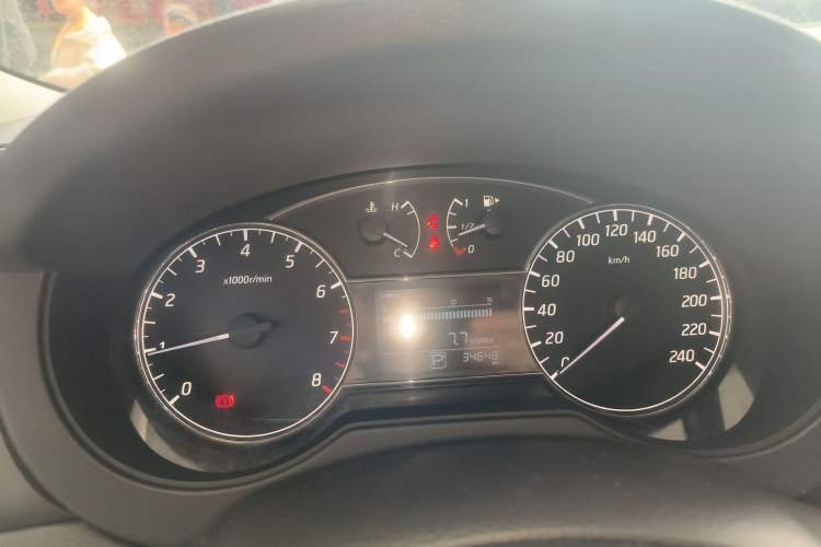 Used Nissan Tiida 2021 1.6L CVT Cool Edition