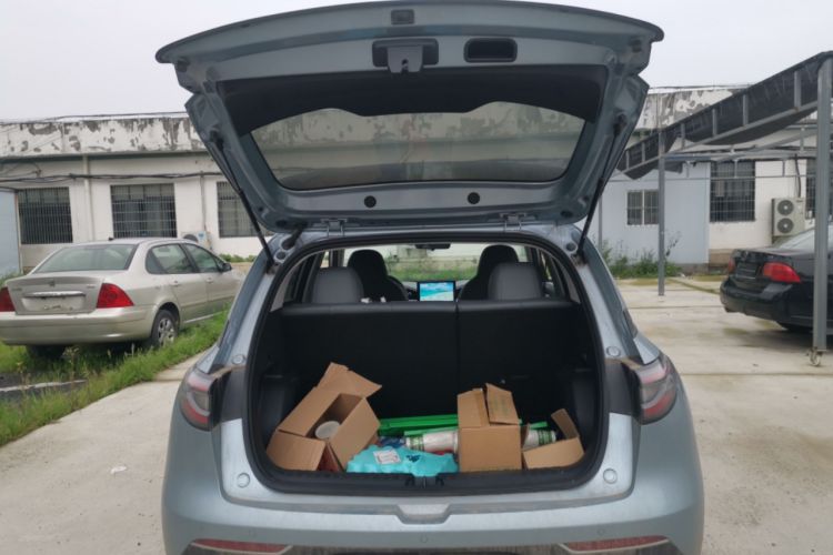 Used Geely Galaxy Geome 2025 310km Youth Edition Trunk