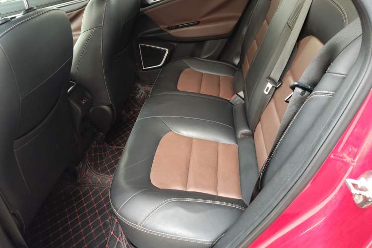 Used Geely Auto Emgrand GS 2018 Lingchao Edition 1.4T Automatic ZhenShang Smart Connectivity Model