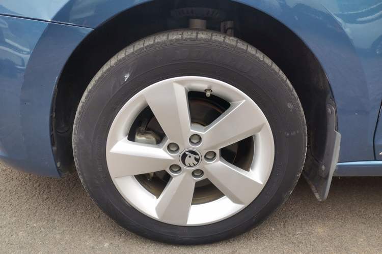 Used Skoda Rapid 2020 1.5L Manual Standard Edition