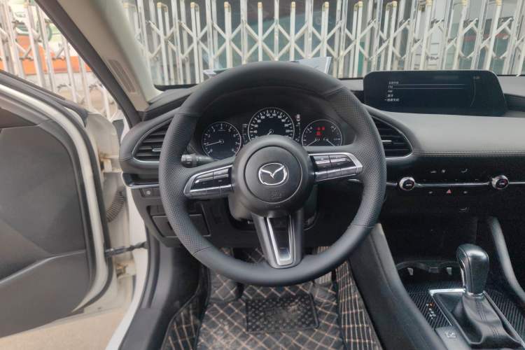 Used Mazda 3 Axela 2022 2.0L Automatic Zhiya Edition Steering Wheel