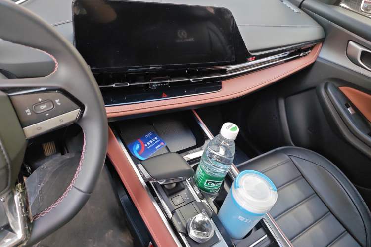 Used CHANGAN CS55PLUS 2024 3rd Generation 1.5T DCT Excellence Model
