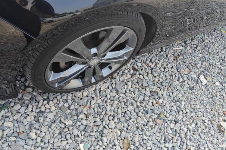 Used Mercedes-Benz CLA 2016 CLA 200 Sport Edition Left Front Wheel Hub