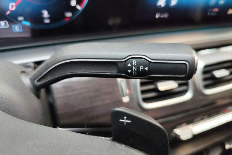 Used Mercedes-Benz GLE 2020 Restyled GLE 350 4MATIC Fashion Edition Gear Lever