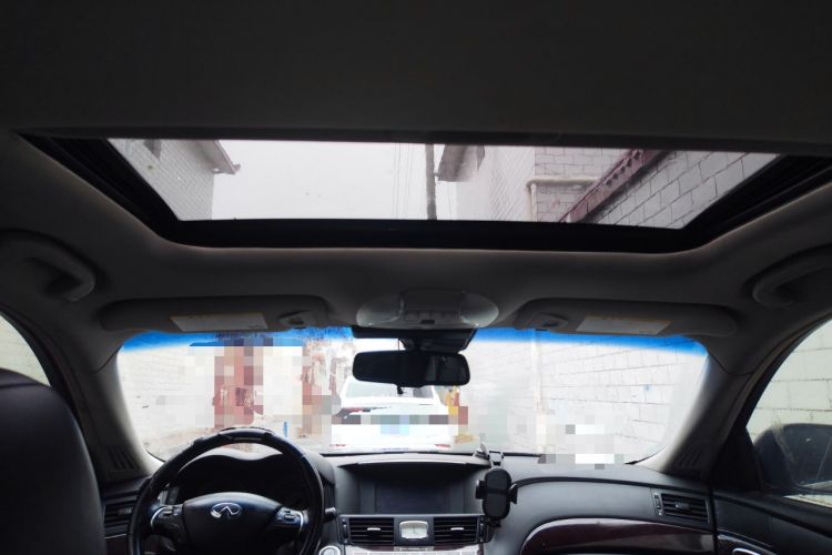 Used Infiniti Q70 2013 Q70L 2.5L Elegance Edition