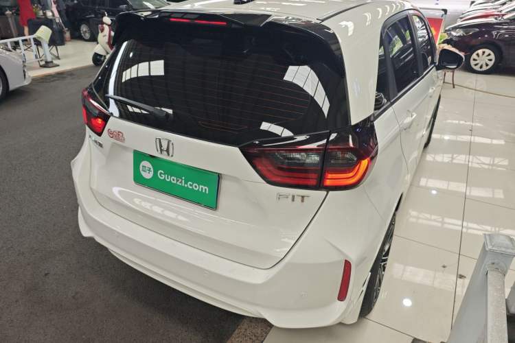 Used Honda Fit 2021 1.5L CVT Trend Edition Rear Right 45 Deg