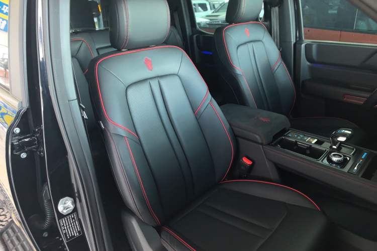 Used JMC DaDao 2024 Explorer 2.3T Gasoline Automatic 4x4 Extreme Edition