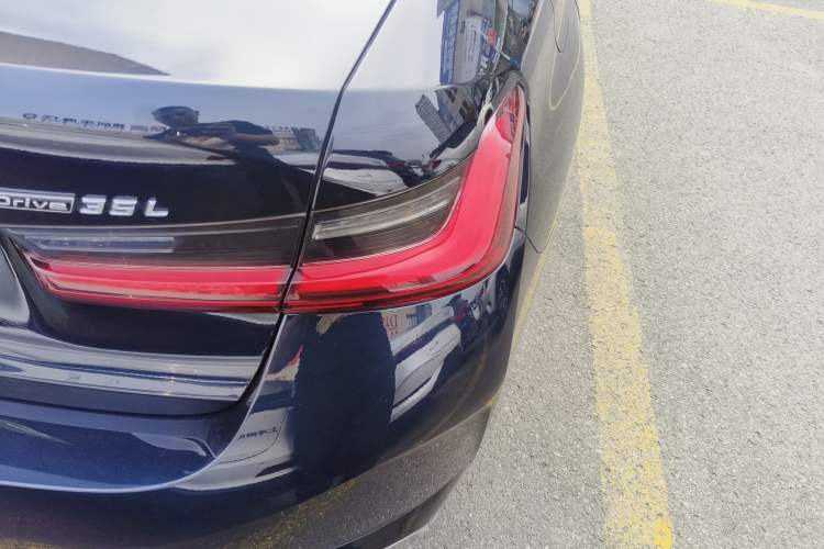 Used BMW i3 2022 eDrive 35 L
