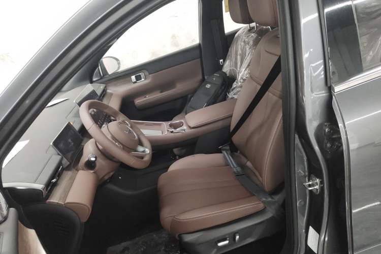 Used Wuling Xingguang S 2025 Model 510 km Leading Version Left Front Seat