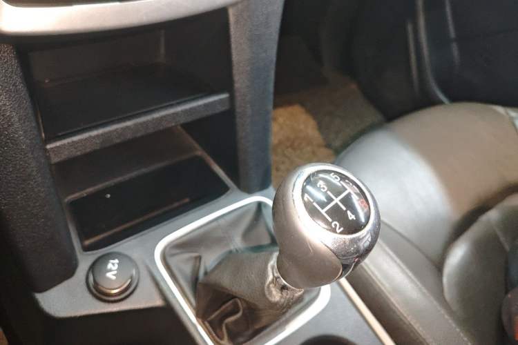 Used JMC Baodian 2020 2.5T Diesel Two-Wheel Drive Comfort Edition Long Wheelbase JX4D25A6L