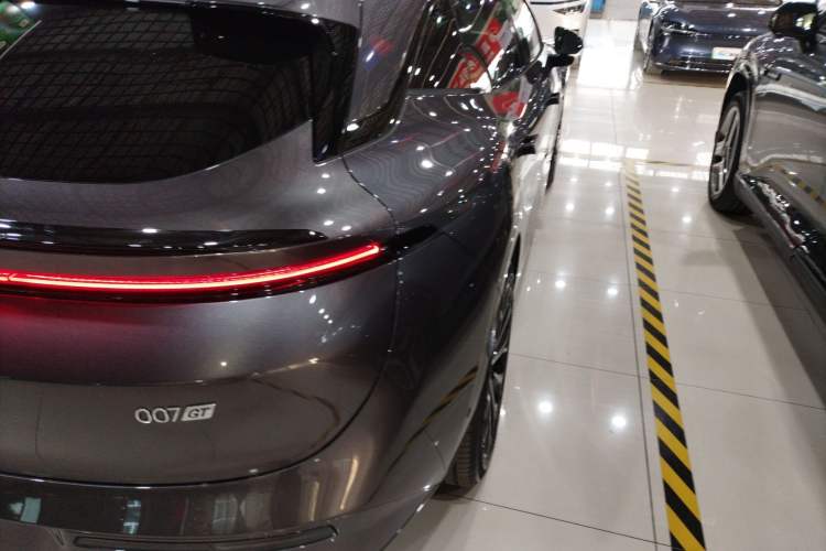 Used Zeekr 007GT 2025 Rear-Drive Intelligent Driving Version 75 kWh Exterior 6