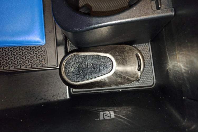 Used Mercedes-Benz EQE SUV 2024 500 4MATIC Flagship Edition Interior 1