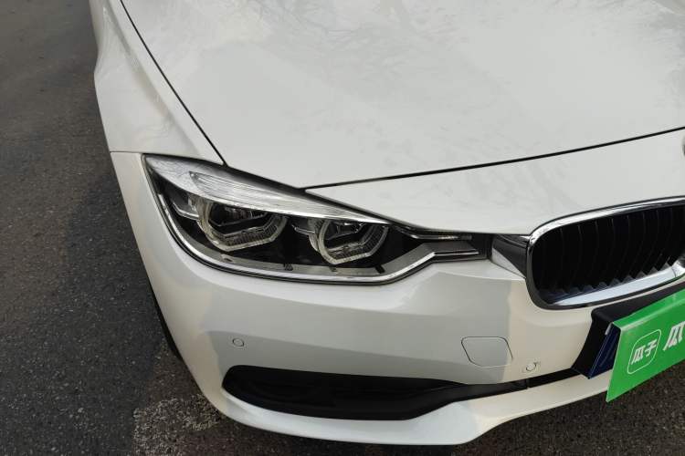 Used BMW 3 Series 2016 316i Fashion Model
