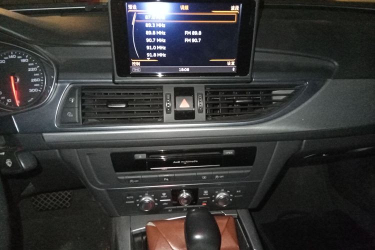 Used Audi A6L 2018 30th Anniversary Edition 35 TFSI Fashion Model
