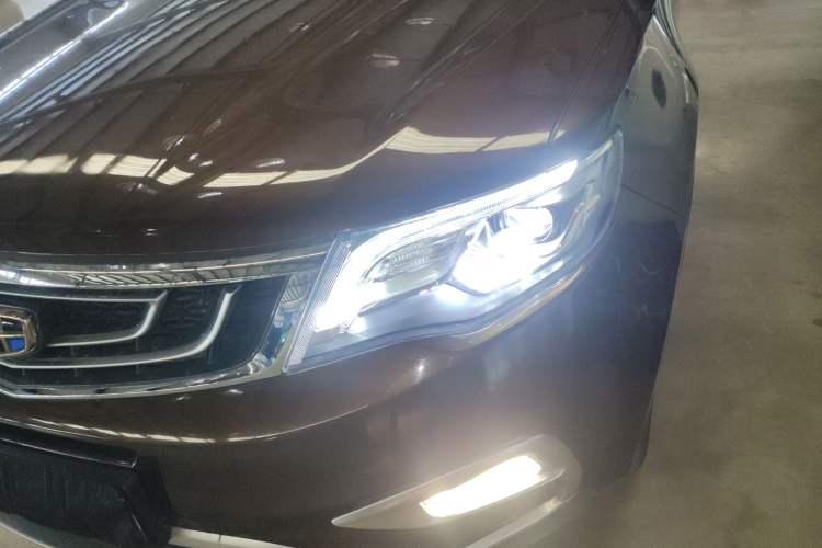 Used Geely Auto Emgrand X7 Sport 2016 1.8TD Automatic ZhiZun Version