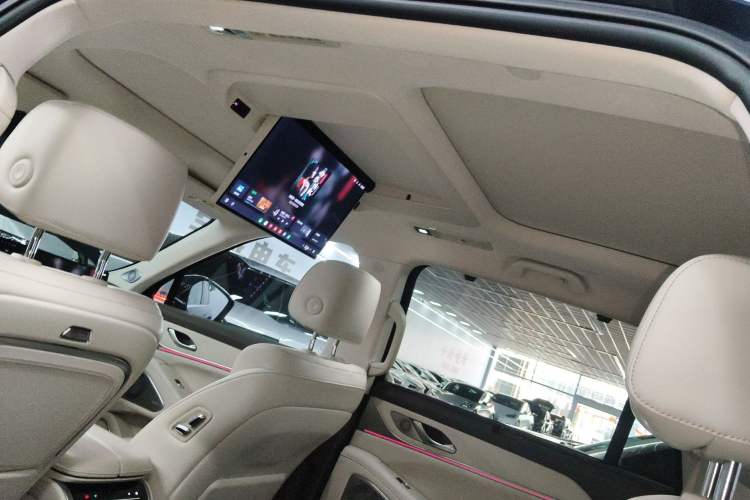 Used Wey Lanshan 2025 Four-Wheel Drive Max