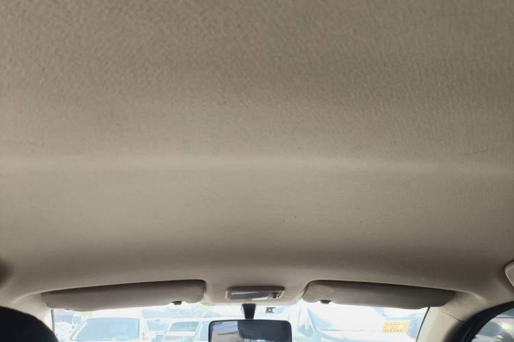 Used Geely Auto Diamond 2017 1.5L Manual Value-Added Model Headliner