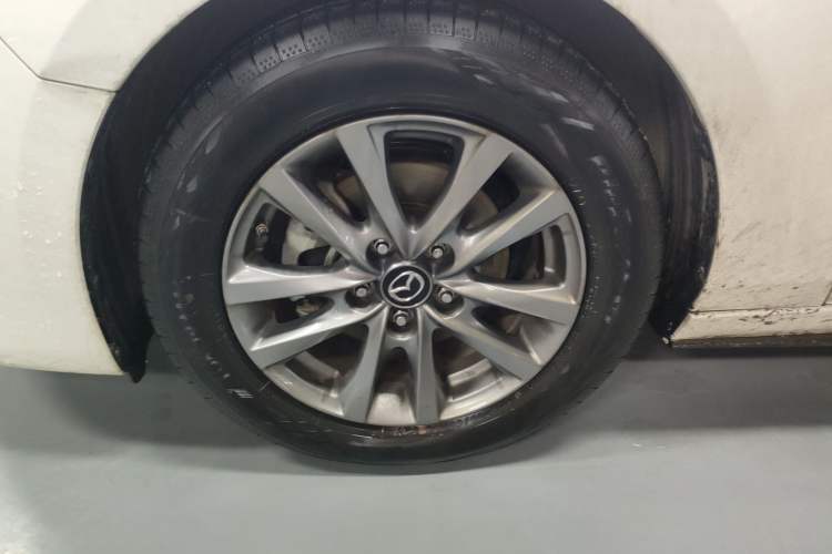 Used Mazda Mazda 3 Axela 2023 1.5L Manual ZhiMei Edition
